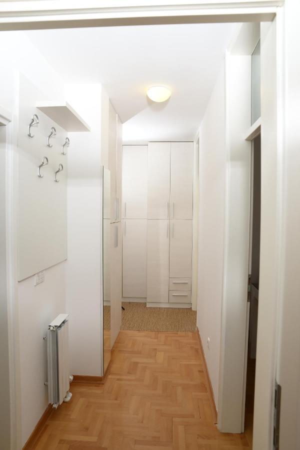 Appartement Zap Apartman à Belgrade Extérieur photo